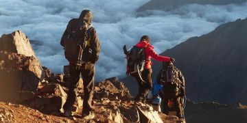 مصرع إيطالي إثر سقوطه من جبل توبقال