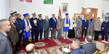 الأمن الجهوي بالحسيمة يحتفي بالطلبة المتميزين ويكرم متقاعدي الشرطة