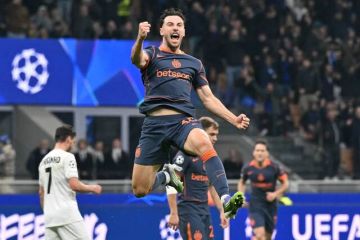 تليفونيكا تفوز بحقوق بث مباريات الاتحاد الأوروبي بـ1.5 مليار يورو تليفونيكا تفوز بحقوق بث مباريات الاتحاد الأوروبي بـ1.5 مليار يورو