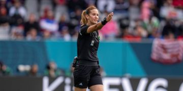 استقالة كربوبي تهز جهاز التحكيم المغربي