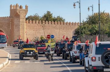 نادي ملاك جيب بالمغرب يخلد الذكرى الخمسين للمسيرة الخضراء برحلة استكشافية من الرباط إلى العيون نادي ملاك جيب بالمغرب يخلد الذكرى الخمسين للمسيرة الخضراء برحلة استكشافية من الرباط إلى العيون