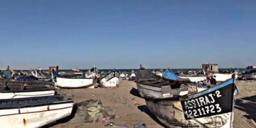 إعلان هام لمهنيي ومجهزي قوارب الصيد التقليدي بجهة الداخلة