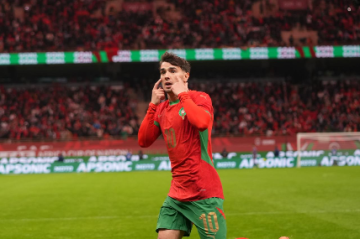 دياز ينتزع لقب رجل مباراة المغرب وجزر القمر