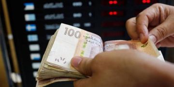 تسهيلات جديدة لإنجاز عمليات صرف العملات