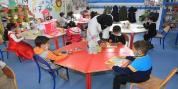 برلماني يقترح التوقيت المستمر لتحسين التعلمات بالمدارس الرائدة