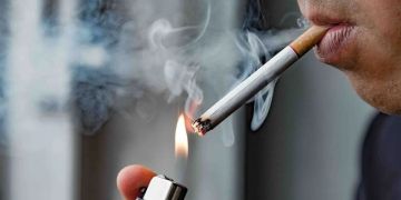 المدخنون يستقبلون سنة 2026 بالزيادة في أسعار السجائر