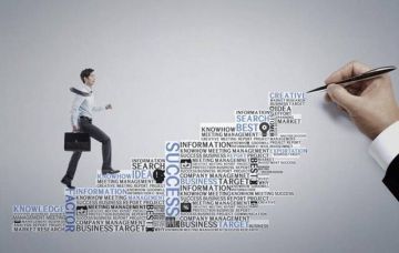 رحلة صعود... من موظف في أمازون إلى ريادة الأعمال