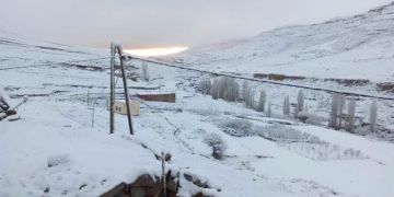 بولمان تتوشح رداءا أبيضا وسط أجواء باردة