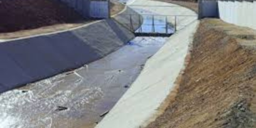 سلطات الحي الحسني تدعو إلى اليقظة تجنبا لفيضان محتمل لواد بوسكورة