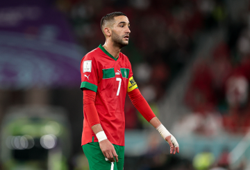 حكيم زياش ينعى شقيقه