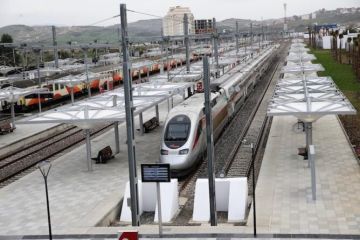 القطار فائق السرعة.. بوابة المغرب الجديدة لتنشيط السياحة وتحقيق 26 مليون زائر بحلول 2030 القطار فائق السرعة.. بوابة المغرب الجديدة لتنشيط السياحة وتحقيق 26 مليون زائر بحلول 2030