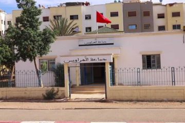 مستشارون يتهمون رئيس جماعة الهراويين بتبديد المال العام ويطلبون إذنا بمقاضاته مستشارون يتهمون رئيس جماعة الهراويين بتبديد المال العام ويطلبون إذنا بمقاضاته