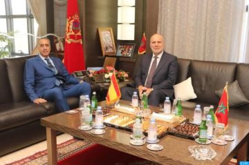 في أول زيارة خارجية له بعد تعيينه.. مسؤول الاستعلامات الإسباني يتباحث مع حموشي بالرباط