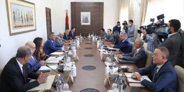 الحكومة تكشف نتائج جولات الحوار الاجتماعي الحكومة تكشف نتائج جولات الحوار الاجتماعي