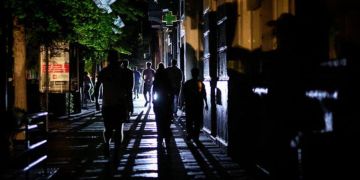 عودة الكهرباء في إسبانيا والبرتغال بعد انقطاع واسع