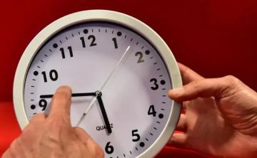 تسبب نوبات قلبية.. حمضي يحصي تاثيرات الساعة الإضافية ويحذر من مخاطر التوقيت الصيفي