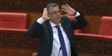 وهبي يسخر من فشل المعارضة في ملتمس الرقابة: أبنتم عن عجز سياسي وهبي يسخر من فشل المعارضة في ملتمس الرقابة: أبنتم عن عجز سياسي