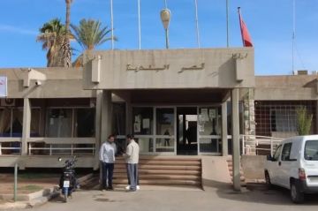 فيدرالية اليسار بالفقيه بن صالح تطالب بالتحقيق في اتهامات بالرشوة وتتوعد الكائنات الانتخابية فيدرالية اليسار بالفقيه بن صالح تطالب بالتحقيق في اتهامات بالرشوة وتتوعد الكائنات الانتخابية