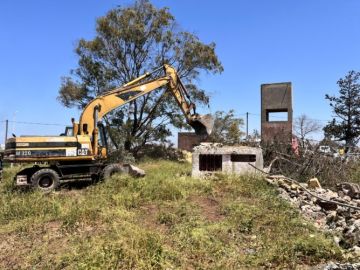 مشروع لوجيستي يفجر أزمة أراضي سلالية بـالعمامرة.. تأخر التعويض يغضب السكان مشروع لوجيستي يفجر أزمة أراضي سلالية بـالعمامرة.. تأخر التعويض يغضب السكان