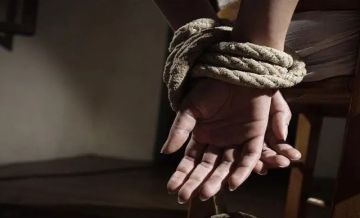 مهني يكشف تفاصيل جديدة عن السائقين المغاربة المختطفين في بوركينافاسو (فيديو) مهني يكشف تفاصيل جديدة عن السائقين المغاربة المختطفين في بوركينافاسو (فيديو)