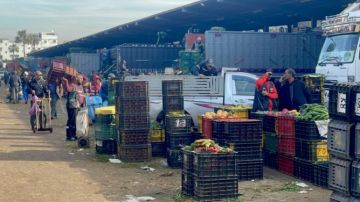 ذوو الاحتياجات الخاصة يطالبون بالإدماج بسوق الجملة بالبيضاء وسط اتهامات بـالاحتكار