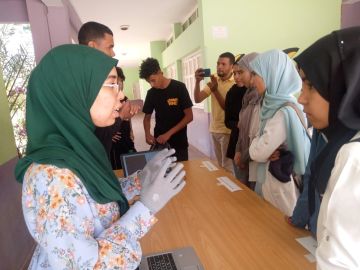 ثانوية الخوارزمي بتازناخت تحتضن أياما للتوجيه المدرسي ثانوية الخوارزمي بتازناخت تحتضن أياما للتوجيه المدرسي
