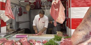 يومان قبل عيد الأضحى.. أسعار الغنمي تصل إلى 130 درهما يومان قبل عيد الأضحى.. أسعار الغنمي تصل إلى 130 درهما