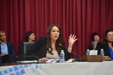 الدار البيضاء تطلق خطة لتنظيم الأسواق ونقل البيع بالجملة خارج المدينة الدار البيضاء تطلق خطة لتنظيم الأسواق ونقل البيع بالجملة خارج المدينة