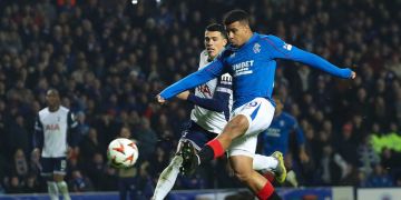 أندية فرنسية وإنجليزية تتسابق على ضم المغربي إغمان