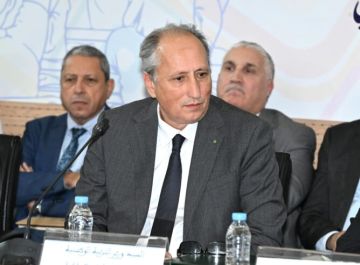 متصرفو التعليم يثورون بوجه برادة بسبب هزالة الأجور والإقصاء الممنهج