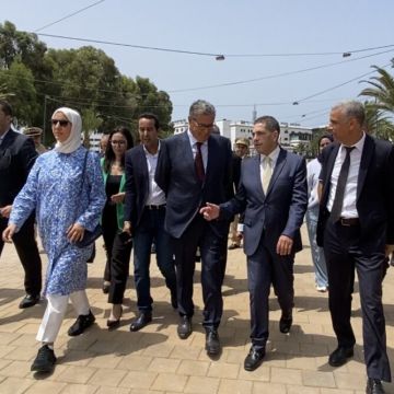 أخنوش يفتتح مشاريع صحية ورياضية وثقافية بأكادير لتأهيل المدينة (فيديو)