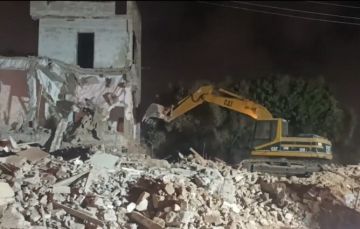 صراع على عمارة تاريخية بالبيضاء .. عائلة المانوزي تتصدى للهدم وتتهم جهات بـالترهيب