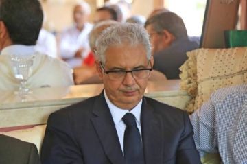 بركة يستغل النظام الأساسي ورقة سياسية والنقابات تشترط الزيادة للتوقيع