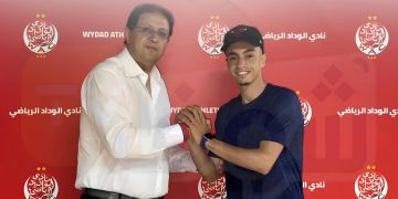 كيف غير لاميرات وجهته من الرجاء صوب الوداد؟