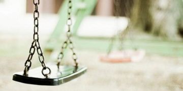 أرجوحة تنهي حياة طفل نواحي شيشاوة