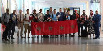 بعد نتائجه التاريخية.. استقبال حافل للفريق المغربي المشارك في الأولمبياد الدولية للرياضيات
