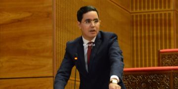 برلماني لابنكيران بعد وصفه العازبات بـ بلارج: سير ضربها ليك بشي حجة