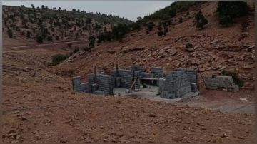 بعد الجدل.. مسؤول يكشف حقيقة صور الشعبة ويؤكد توقيف بناء منزل فقيه بضواحي أزيلال