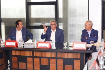 جماعة أكادير تفتح المجال أمام الشراكة مع القطاع الخاص لتدبير مرافقها جماعة أكادير تفتح المجال أمام الشراكة مع القطاع الخاص لتدبير مرافقها