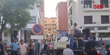 السلطات تشن حملة ضد محتلي الملك العمومي في وجدة -فيديو