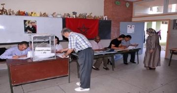 تقرير: استحقاقات 2026 تهدد التعددية السياسية وتضع الأحزاب المغربية أمام أزمة وجود