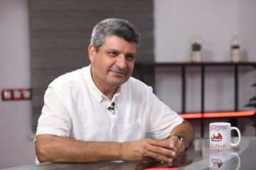 أدمينو: غياب التمويل يعطل صلاحيات مجالس الجهات.. والقوانين وحدها لا تصنع التنمية أدمينو: غياب التمويل يعطل صلاحيات مجالس الجهات.. والقوانين وحدها لا تصنع التنمية