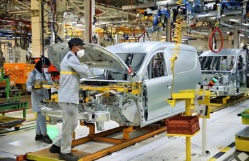 تقرير: جنوب إفريقيا تواجه تحديات جمركية ومنافسة مع المغرب في سوق السيارات الكهربائية