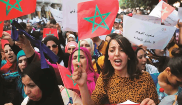 نصف المجتمع خارج المعادلة الاقتصادية.. خبراء يكشفون أعطاب إدماج المرأة في التنمية الاقتصادية