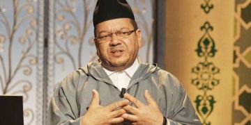 مصطفى بنحمزة يوضح بشأن إعفاء رئيس المجلس العلمي بفكيك