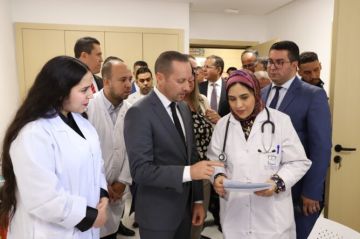 مهنيون يرحبون بتشديد الرقابة في المستشفيات ويحذرون من تحميلهم وزر اختلالات القطاع