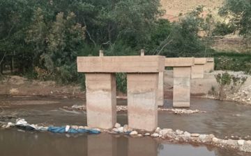 بعد انهيار قنطرة.. برلمانية تطالب بركة بالتشديد في مراقبة اشغال المنشٱت الطرقية بدرعة تافيلالت بعد انهيار قنطرة.. برلمانية تطالب بركة بالتشديد في مراقبة اشغال المنشٱت الطرقية بدرعة تافيلالت