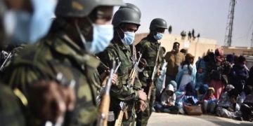 منظمة مغربية تدق ناقوس الخطر بشأن التجنيد القسري بمخيمات تندوف منظمة مغربية تدق ناقوس الخطر بشأن التجنيد القسري بمخيمات تندوف