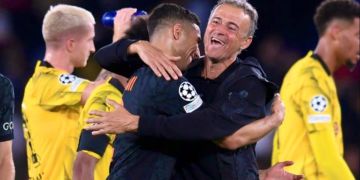 حكيمي: زيدان أول مدرب وثق بي وإنريكي صديق لي