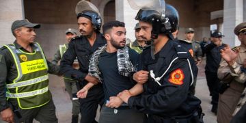 متابعة 16 شابا من جيل Z في حالة سراح بالرباط